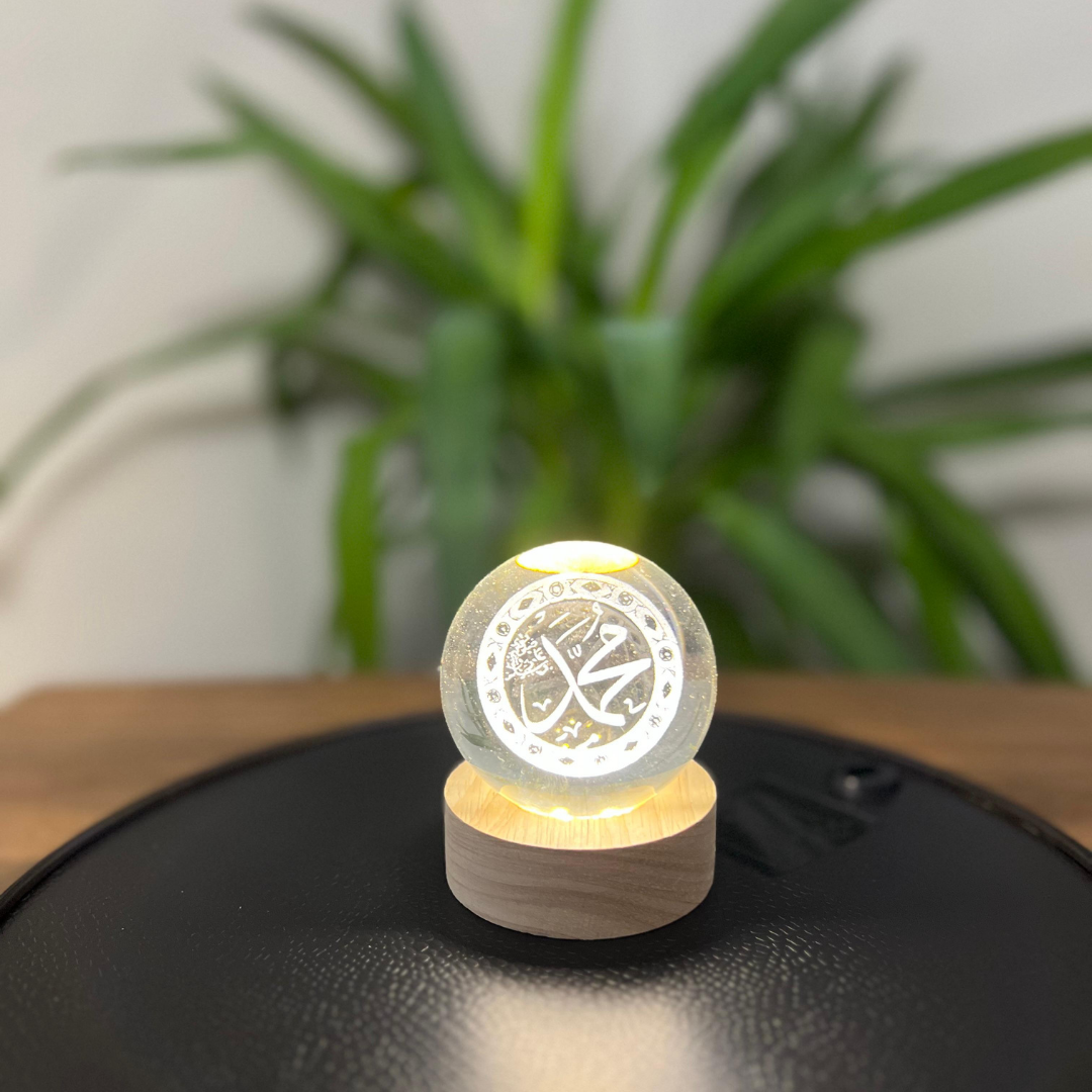 Nurlu Kristal Küre - Ahşap Standlı